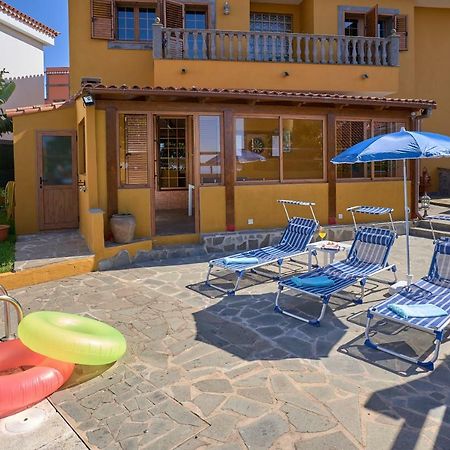 Вилла Casa Mami Yaya Фиргас Экстерьер фото