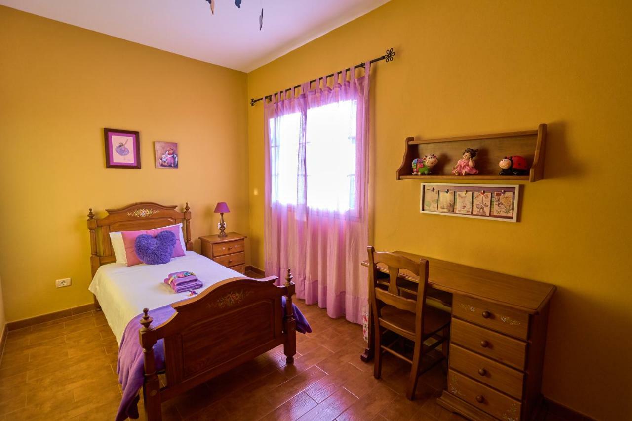 Вилла Casa Mami Yaya Фиргас Экстерьер фото